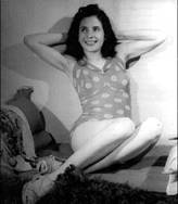 File:Evita - Malla de lunares -Retrato de Annemarie Heinrich - -.jpg
